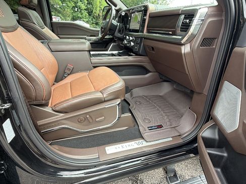 Used 2024 Ford F250 King Ranch w/ Chrome Package AWD/4WD image 20