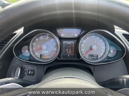 Used 2011 Audi R8 V8 image 6
