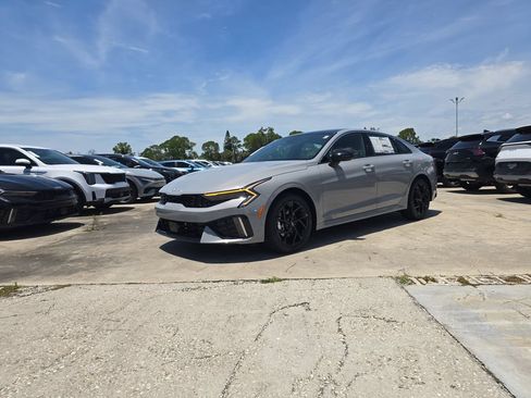 New 2026 Kia K5 GT-Line FWD image 3