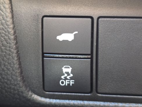 Used 2025 Honda CR-V Sport Touring image 10
