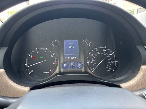 Used 2014 Lexus GX 460 Luxury image 31