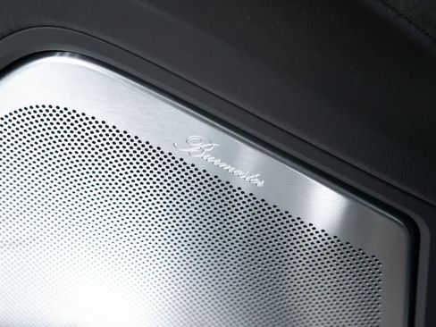 Certified 2025 Porsche Cayenne Turbo GT image 35