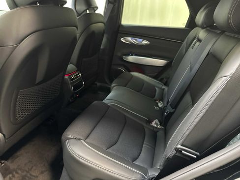 New 2025 Genesis GV70 3.5T Sport image 9