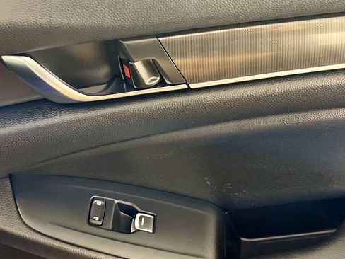 Used 2022 Honda Accord Sport Special Edition image 32
