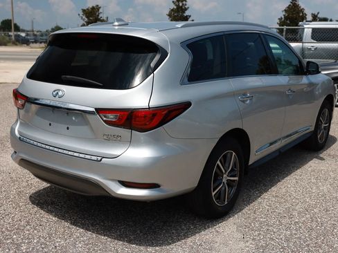 Used 2017 INFINITI QX60 Luxe w/ Premium Package AWD/4WD image 6