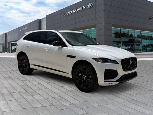 Used 2025 Jaguar F-PACE R-Dynamic S AWD/4WD image 7