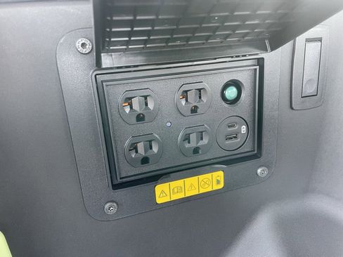 New 2025 Ford F150 Lightning Flash image 29