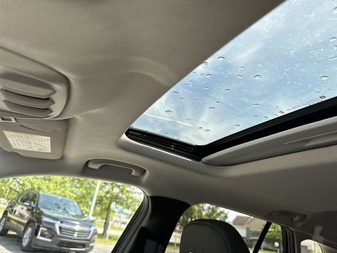 Used 2024 Chevrolet Trax ACTIV w/ Sunroof Package FWD image 52