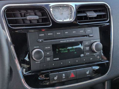 Used 2013 Chrysler 200 Limited FWD image 26