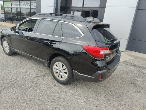 Used 2019 Subaru Outback 2.5i Premium w/ Popular Package #2 AWD/4WD image 8