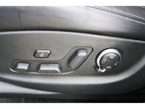 Used 2023 Genesis GV70 3.5T Sport w/ Sport Prestige Package AWD/4WD image 30