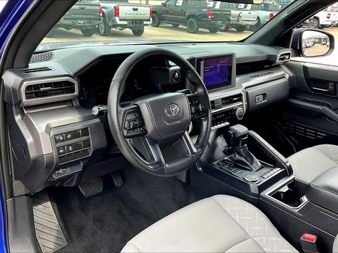 Certified 2024 Toyota Tacoma SR5 image 18