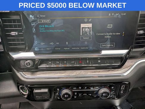 Used 2023 Chevrolet Silverado 1500 LTZ AWD/4WD image 16