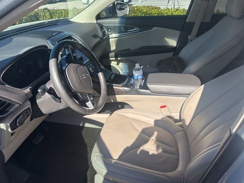 Used 2019 Lincoln Nautilus Reserve w/ Cargo Utility Package image 4