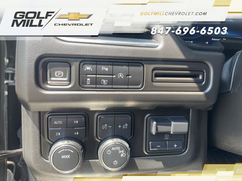Used 2023 Chevrolet Tahoe RST w/ Luxury Package AWD/4WD image 18