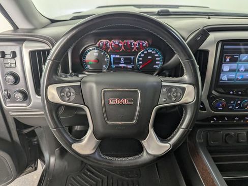 Used 2017 GMC Sierra 1500 SLE image 17