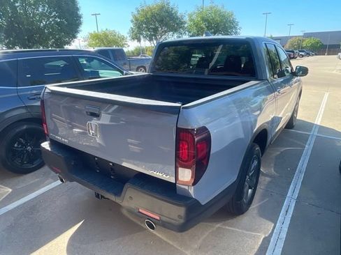 Used 2023 Honda Ridgeline RTL-E image 8