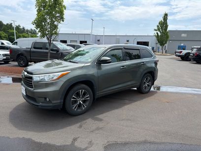 Used 2016 Toyota Highlander XLE