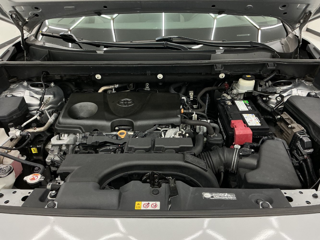 Used 2020 Toyota RAV4 XLE FWD image 41