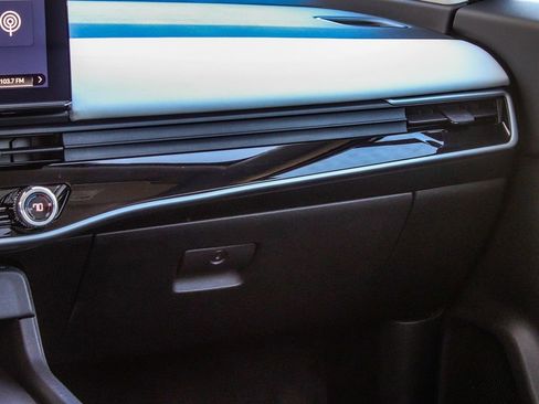 Used 2025 Honda Prologue Touring image 18
