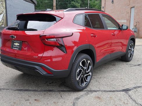 New 2026 Chevrolet Trax RS w/ Driver Confidence Package FWD image 4