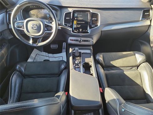 Used 2021 Volvo XC90 T8 R-Design w/ Advanced Package image 9