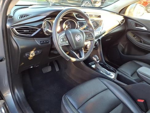 Used 2022 Buick Encore GX Essence w/ Advanced Technology Package FWD image 3
