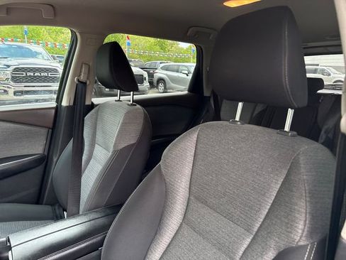 Used 2022 Nissan Rogue S AWD/4WD image 9