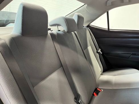 Used 2017 Toyota Corolla L w/ Carpet Mat Package (TMS) FWD image 13