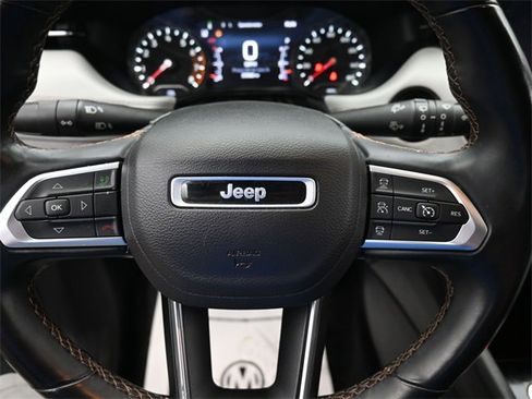 Used 2022 Jeep Compass Limited image 14