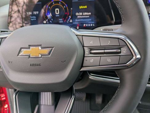 New 2026 Chevrolet Equinox LT w/ LPO, Floor Liner Package AWD/4WD image 16