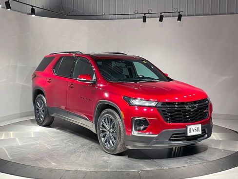 Used 2023 Chevrolet Traverse RS w/ LPO, Floor Liner Package image 41