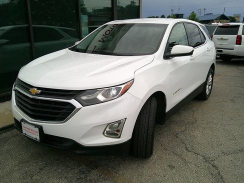 Used 2020 Chevrolet Equinox LT AWD/4WD image 2