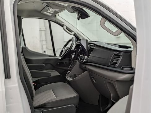 Used 2024 Ford Transit 350 XLT RWD image 17