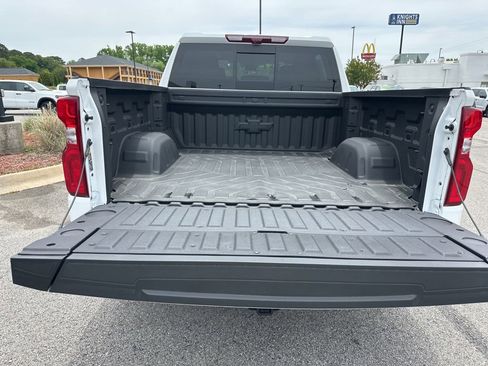 Used 2026 Chevrolet Silverado 1500 LTZ w/ LTZ Premium Package AWD/4WD image 11