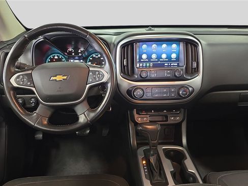 Used 2021 Chevrolet Colorado LT w/ LT Convenience Package image 9