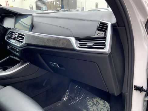 Used 2021 BMW X5 xDrive40i w/ Premium Package image 19