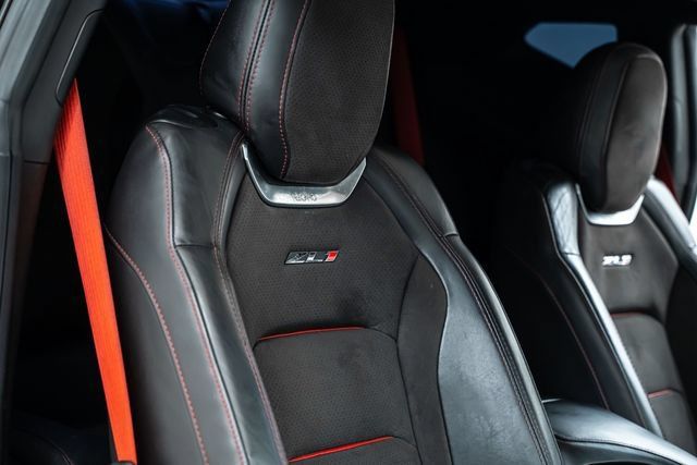 Used 2018 Chevrolet Camaro ZL1 RWD image 25