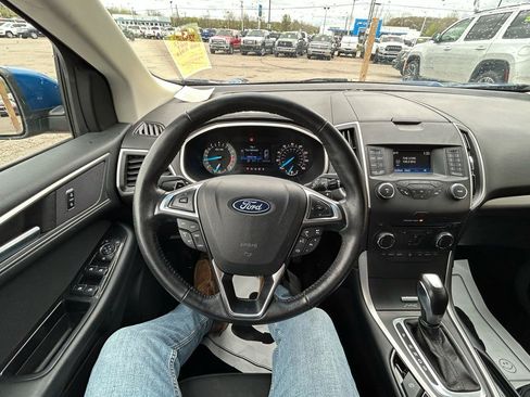 Used 2018 Ford Edge SEL AWD/4WD image 29