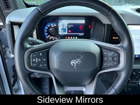 Used 2023 Ford Bronco Badlands image 24