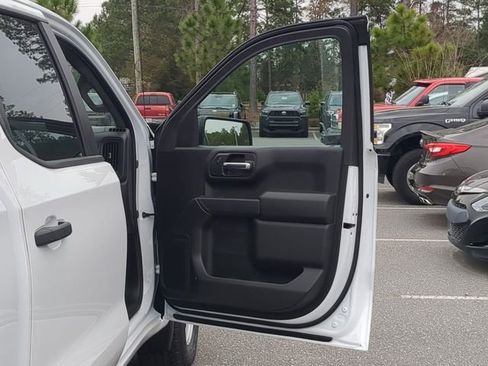 New 2026 GMC Sierra 1500 Pro w/ Pro Value Package image 40