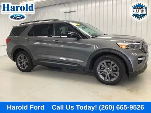 Used 2023 Ford Explorer XLT w/ Equipment Group 202A AWD/4WD image 7
