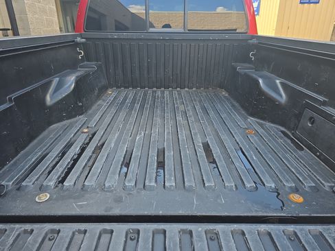 Used 2023 Toyota Tacoma SR AWD/4WD image 12