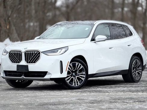 Certified 2025 BMW X3 xDrive30i w/ Premium Package image 1