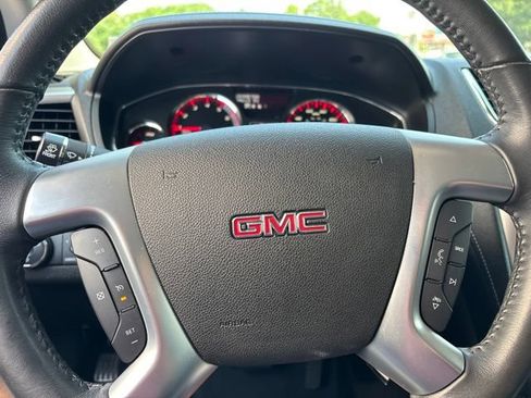 Used 2016 GMC Acadia SLE AWD/4WD image 25