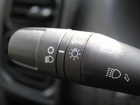 Used 2023 RAM ProMaster 2500 image 35