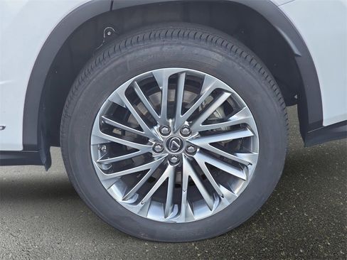 Used 2022 Lexus RX 450hL Luxury w/ Cold Area Package (CT) image 35