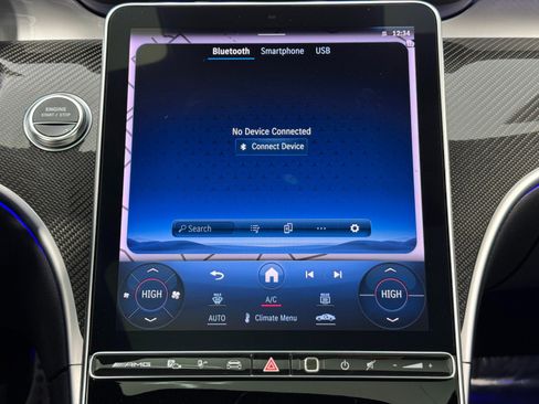 Used 2024 Mercedes-Benz C 63 AMG S image 31