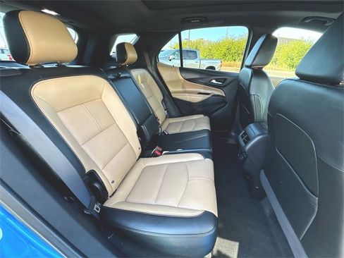 Used 2024 Chevrolet Equinox Premier image 28