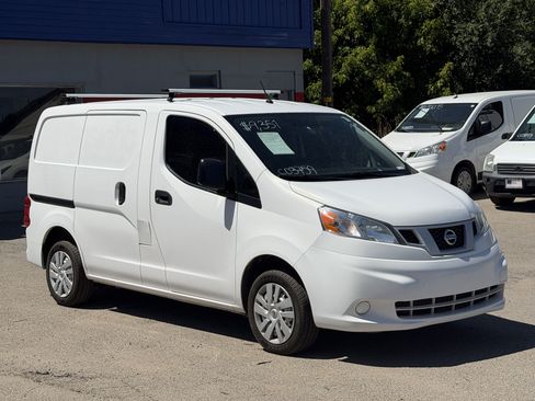 Used 2018 Nissan NV200 S FWD image 8